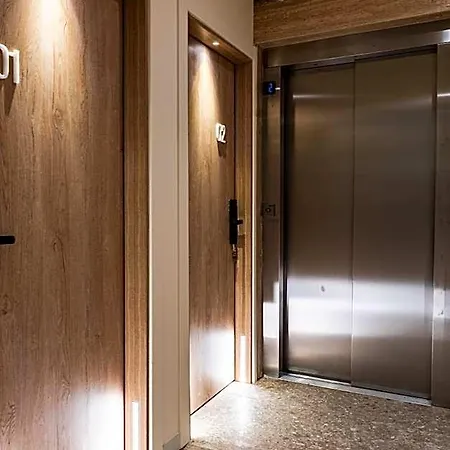 Hotell Travi Boutique By Holi Gzira